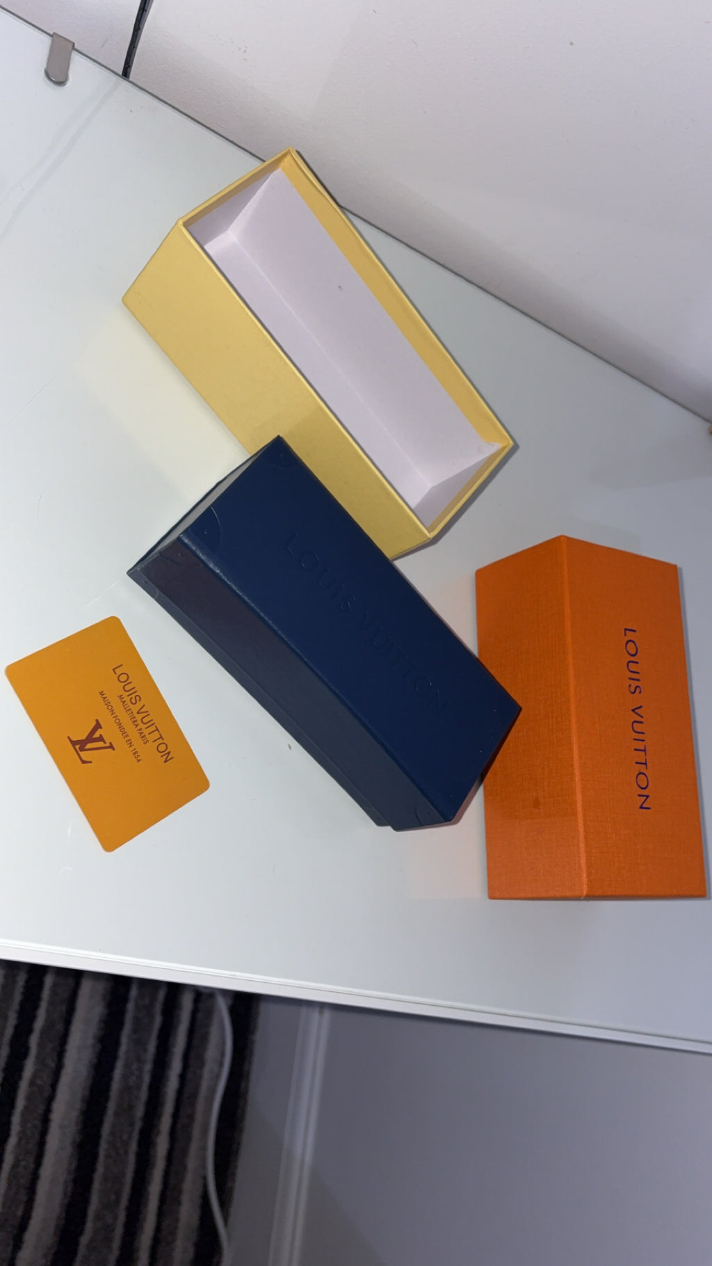 LV Waimea sunglasses only