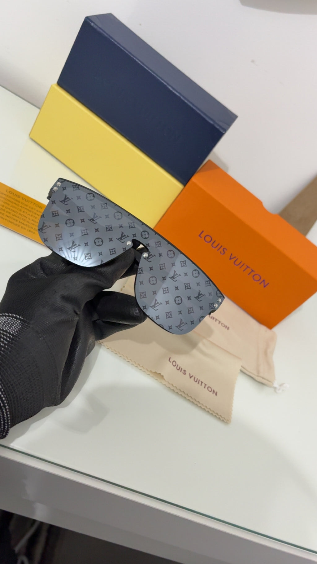 LV Waimea sunglasses only